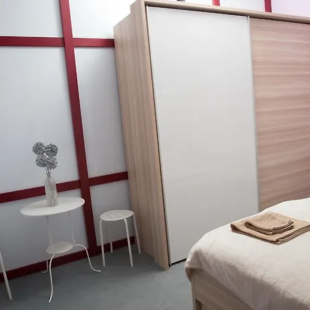 Auberge de jeunesse Seasons - *