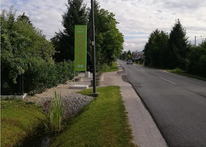 Seasons - Hostel Lublaň