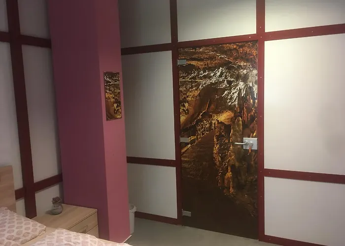 Seasons - * Ljubljana